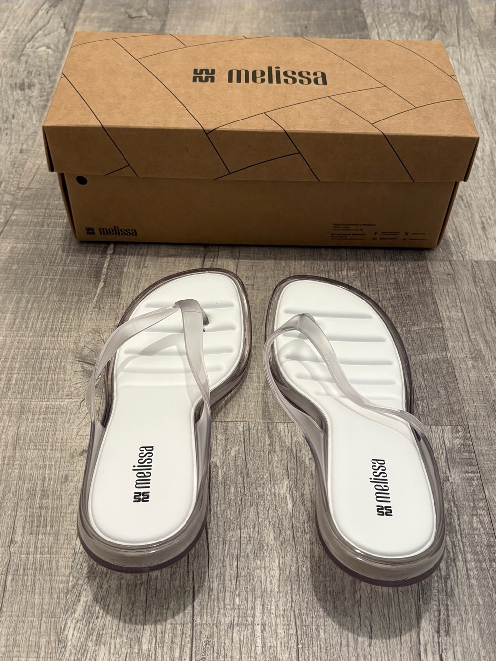 Melissa Jelly Kitten Heel Flip Flops Clear White Size 7 NIB Kitten Heels Sandals